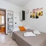 Bgy Airport 10min Casa Moderna Con Ampio Balcone *